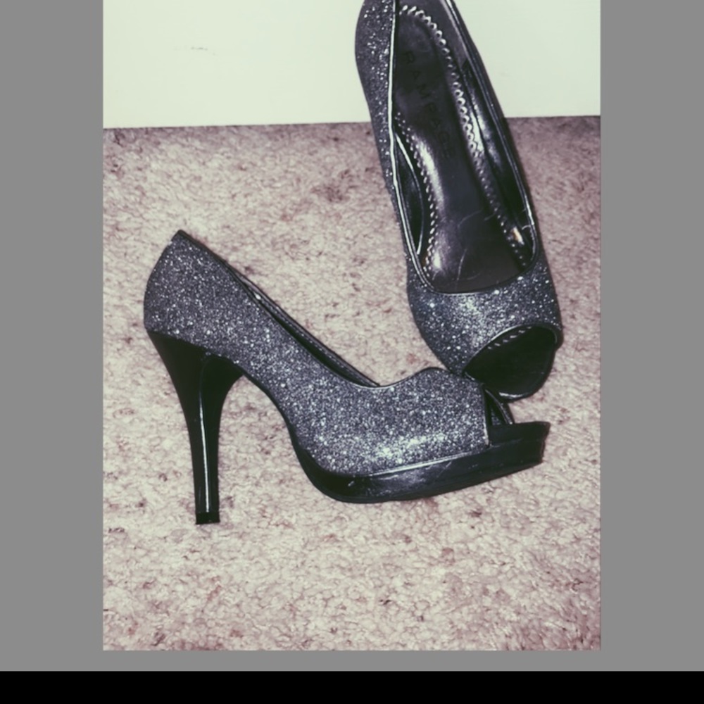 SHIMMERING SILVER HEELS